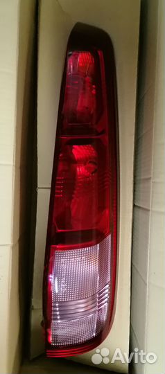 Фонарь задний правый Nissan X-Trail T30