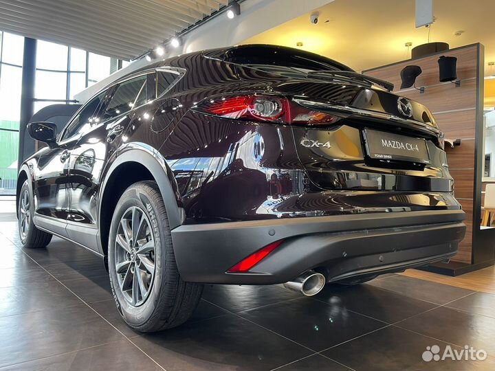Mazda CX-4 2.0 AT, 2023