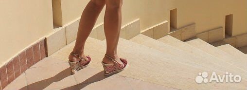 Босоножки guess