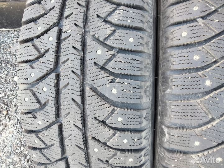 Bridgestone Ice Cruiser 7000S 225/60 R17 99G