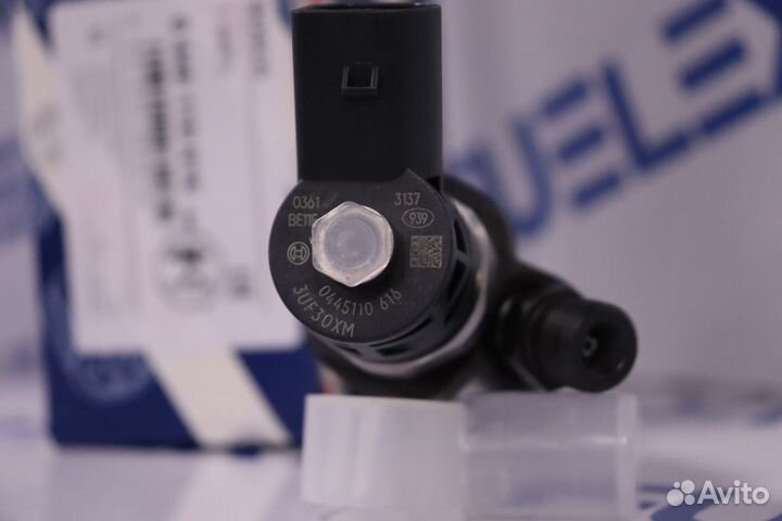 Форсунка топливная 0445110616