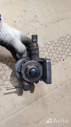 Mitsubishi Carisma 1.9 TD кронштейн топл. фильтра