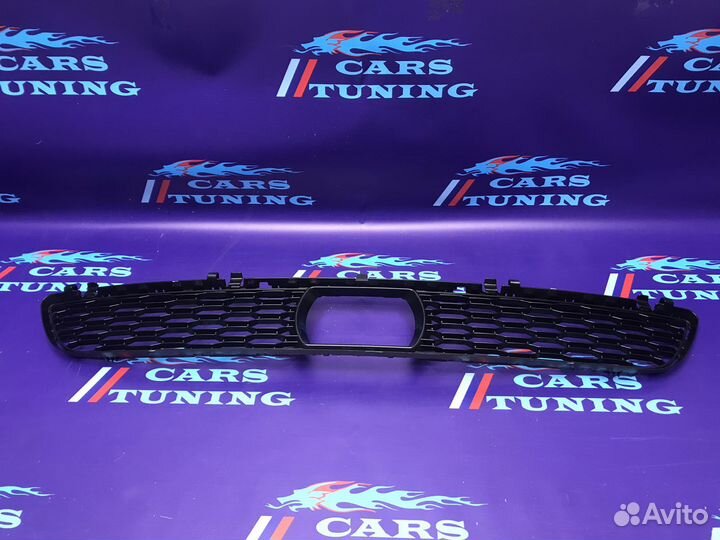 Центральная сетка (решетка) BMW G30 М пакет