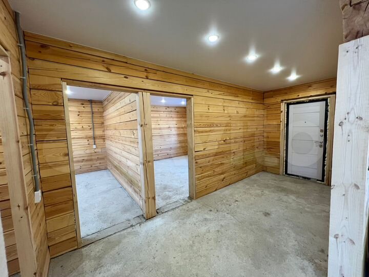 Дом 130 м² на участке 5 сот.