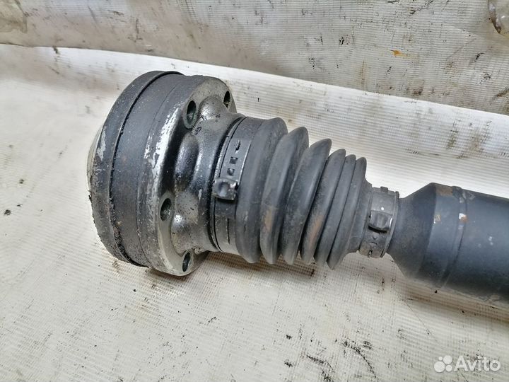 Привод передний правый Audi A3 8P 2.0L turbo1K0407