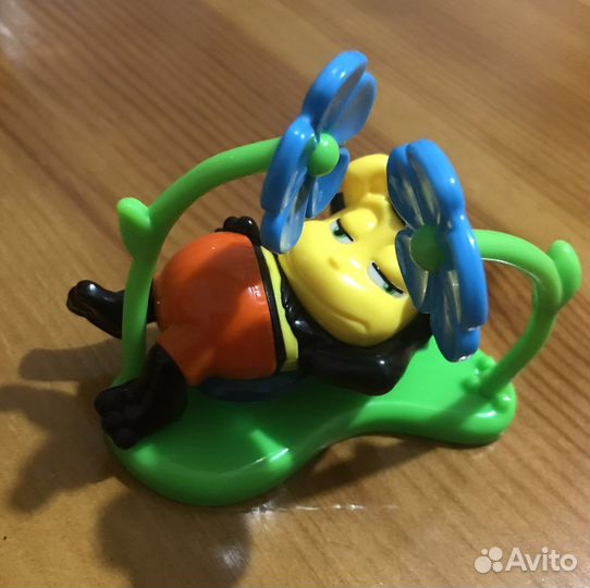 Игрушки киндер-сюрприз Maxi. Пчелы