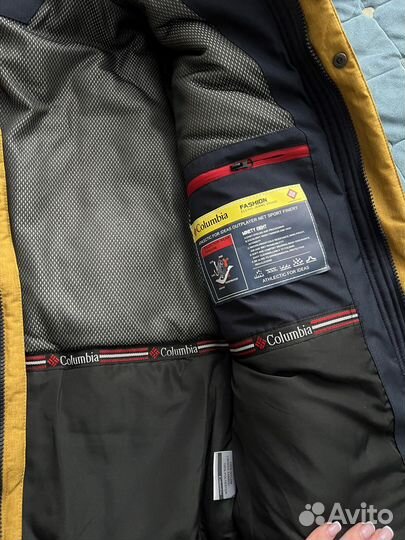 Горнолыжная куртка 46 размер columbia