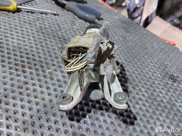 Моторчик стеклоочистителя для Nissan Almera N15