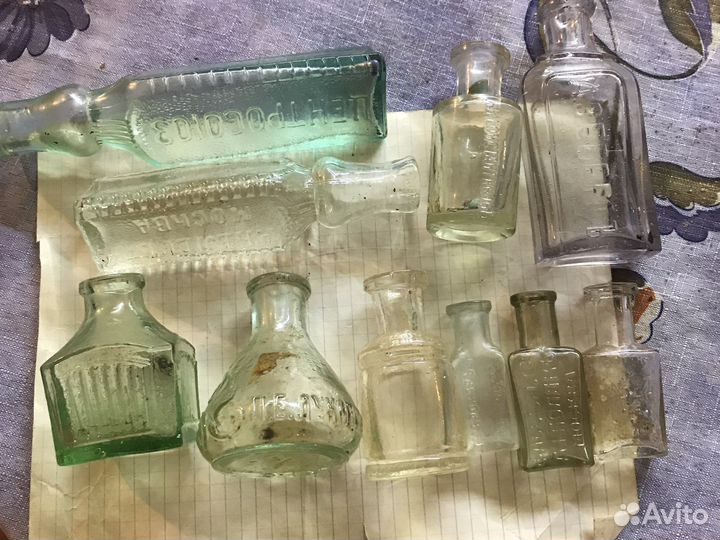 Старинные бутылочки