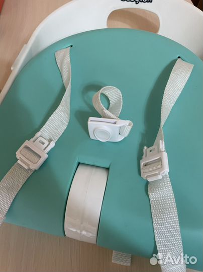 Стульчик бустер для кормления