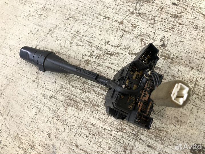 Подрулевой переключатель света Nissan Almera N15