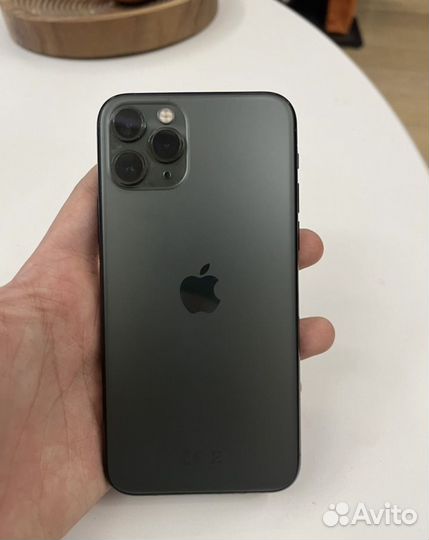 iPhone 11 Pro, 64 ГБ