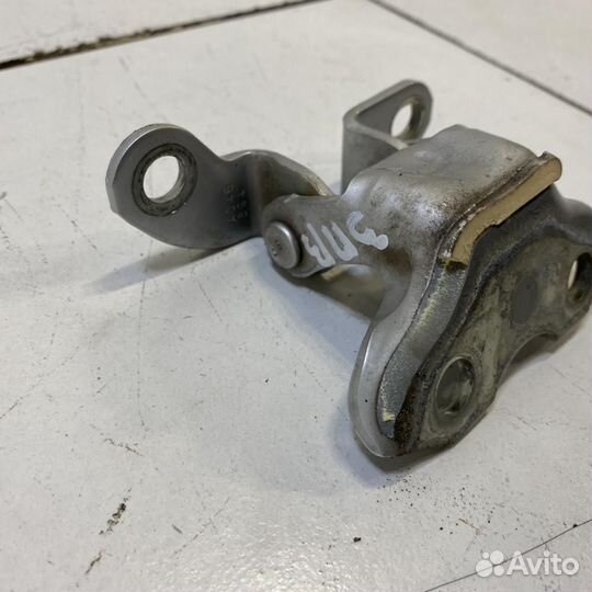 Петля двери задней правой верхняя Toyota Camry ASV