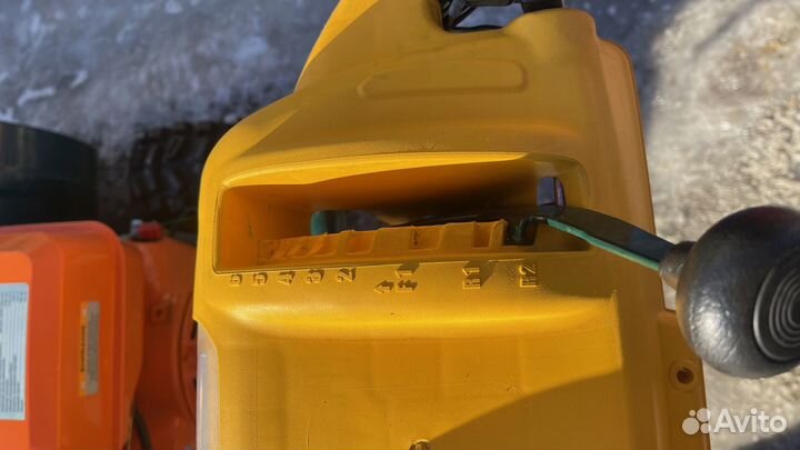 Снегоуборочная машина