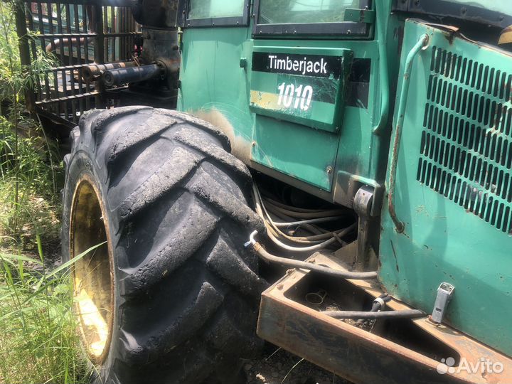 Кабина Timberjack 1010