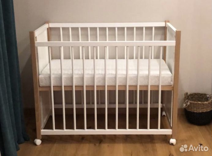 Детская кроватка, массив бука
