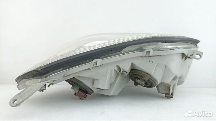 Фара левая Toyota Mark Ii GX110