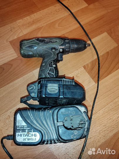 Шуруповерт hitachi DS180VF3