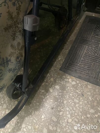 Детские санки на колесах