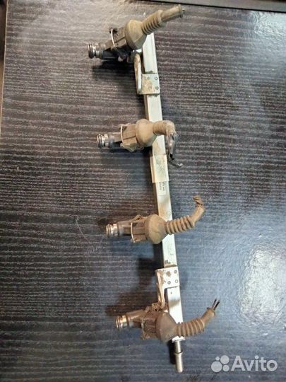 Форсунка топливная Chery Tiggo T11 4G64S4M 2007