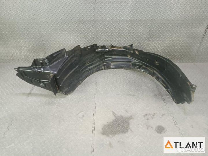 Подкрылок передний правый toyota nadia