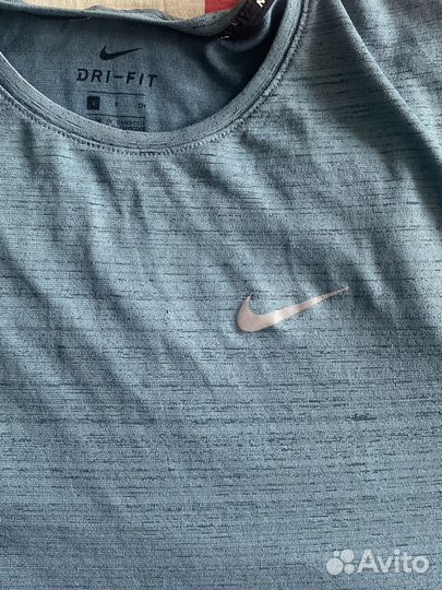 Спортивная футболка nike