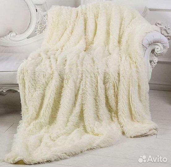 Плед травка белый