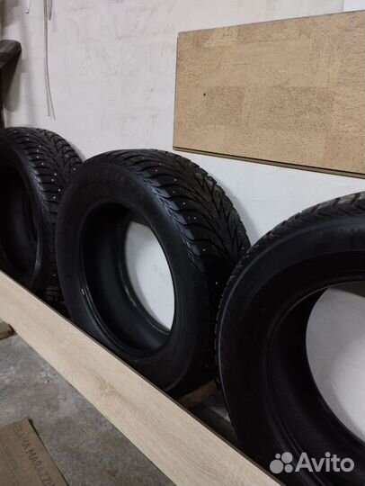 Yokohama IceGuard Stud IG65 225/65 R17 102T