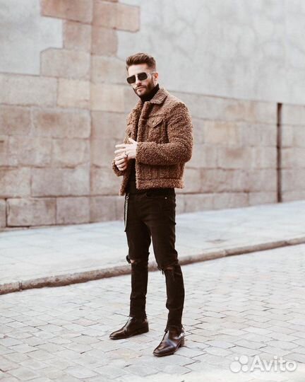 Ищу модель для стилиста одежды-мужчин и женщин