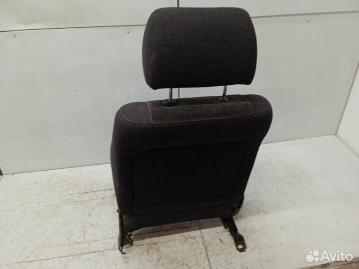 Сиденье переднее правое Subaru Legacy BD/B11/BG/BK