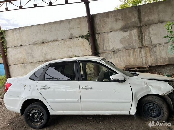 В разборе LADA Granta FL 2020 16V