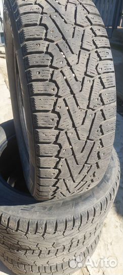 Pirelli Ice Zero 225/65 R17
