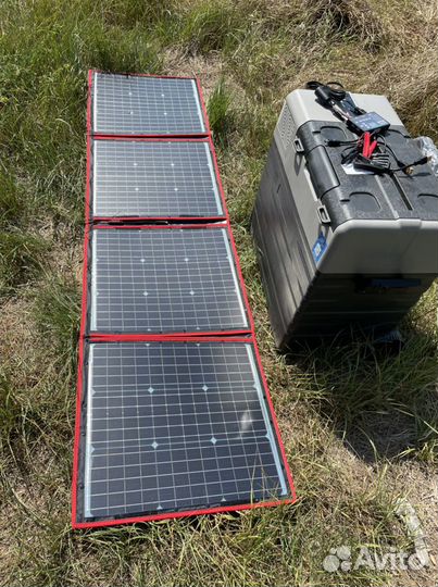 Раскладная солнечная панель на 220 watt dokio