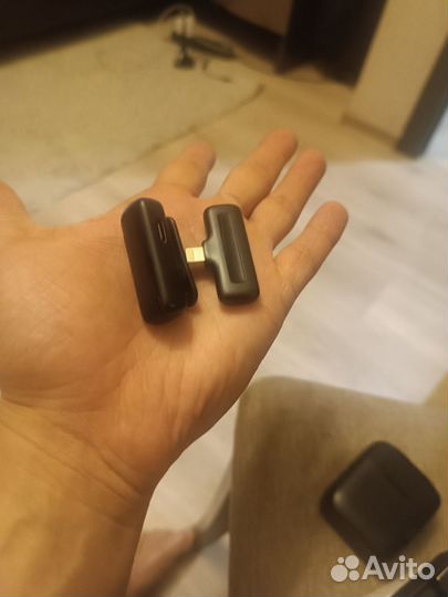 Петличный микрофон для iPhone