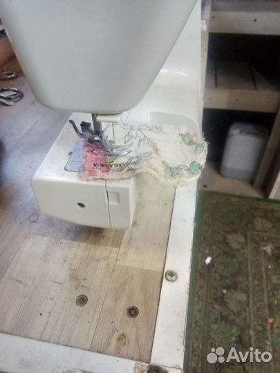 Швейная машинка janome бу