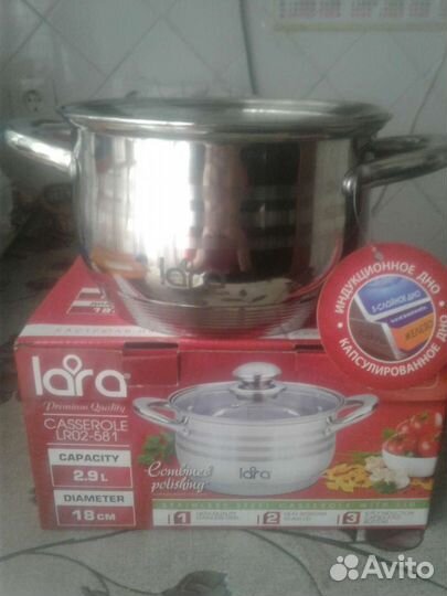 Кастрюля из нержавеющей стали с крышкой