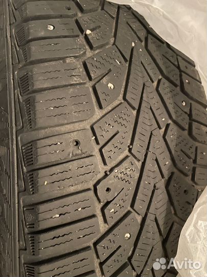 Gislaved NordFrost 100 215/55 R17