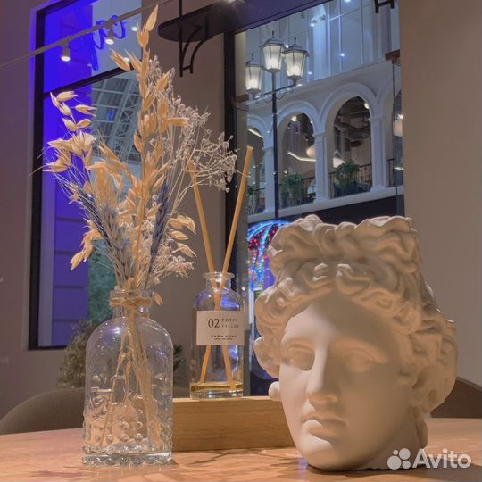 Кашпо из гипса Аполлон Будда Венера