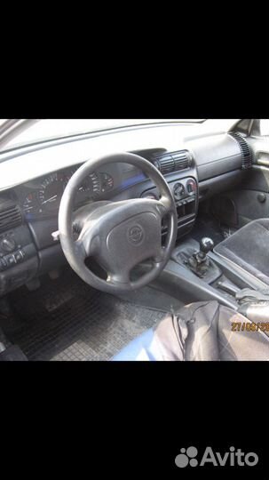 Опель Омега В, по запчастям. в разборе