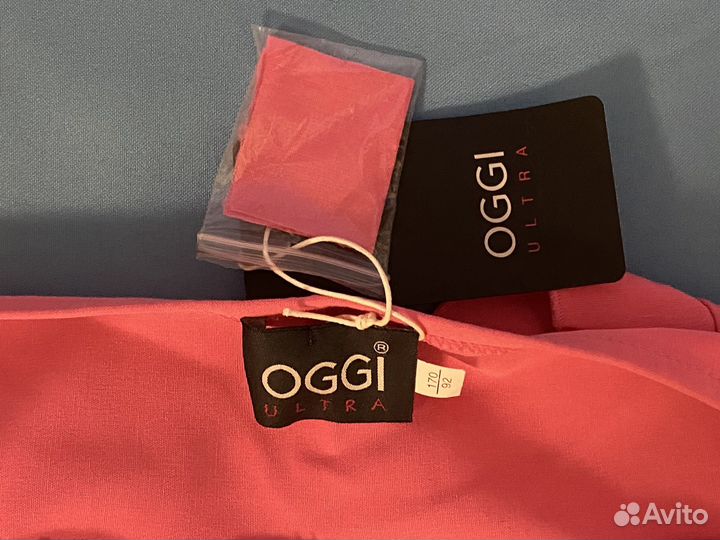 Розовый топ