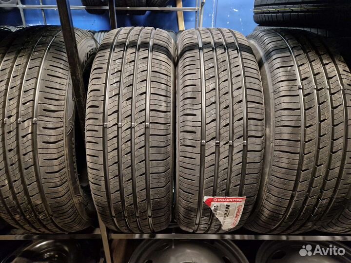 Roadstone N'Fera RU5 215/65 R16 102H