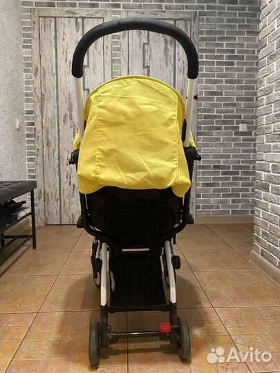 Прогулочная коляска yoya