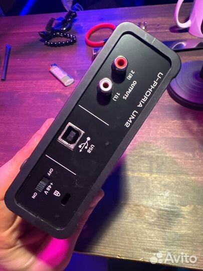 Behringer u phoria um2