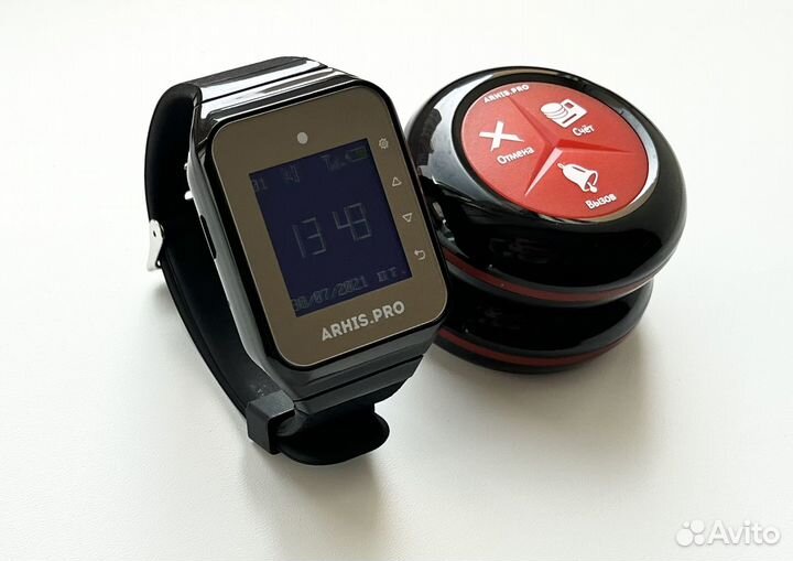 Премиальная кнопка вызова официанта и часы