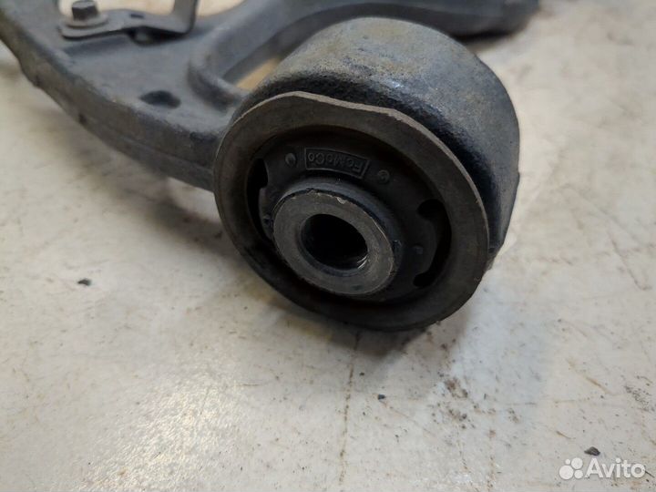 Рычаг подвески Ford Explorer, 2017