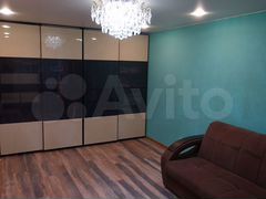 2-к. квартира, 55 м², 1/13 эт.