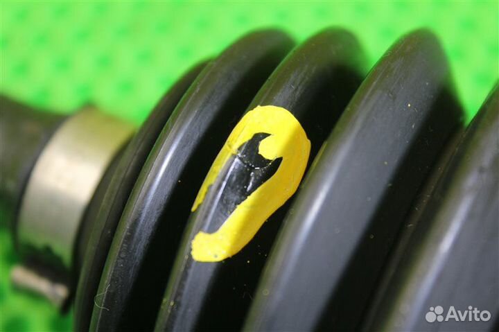 Привод передний правый Mitsubishi Outlander CU2W