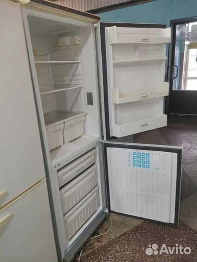 Холодильник Stinol