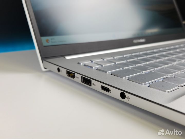 Asus Vivobook S15 i5 1135G7 8GB RAM 512GB SSD