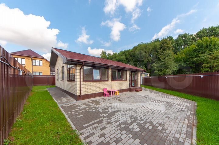 Дом 71,3 м² на участке 4 сот.